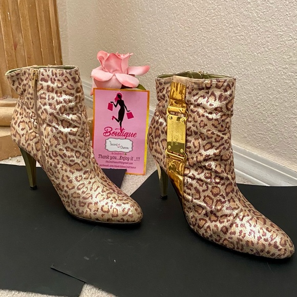 “Couture” Booties size “ 8 M “ - Picture 15 of 15